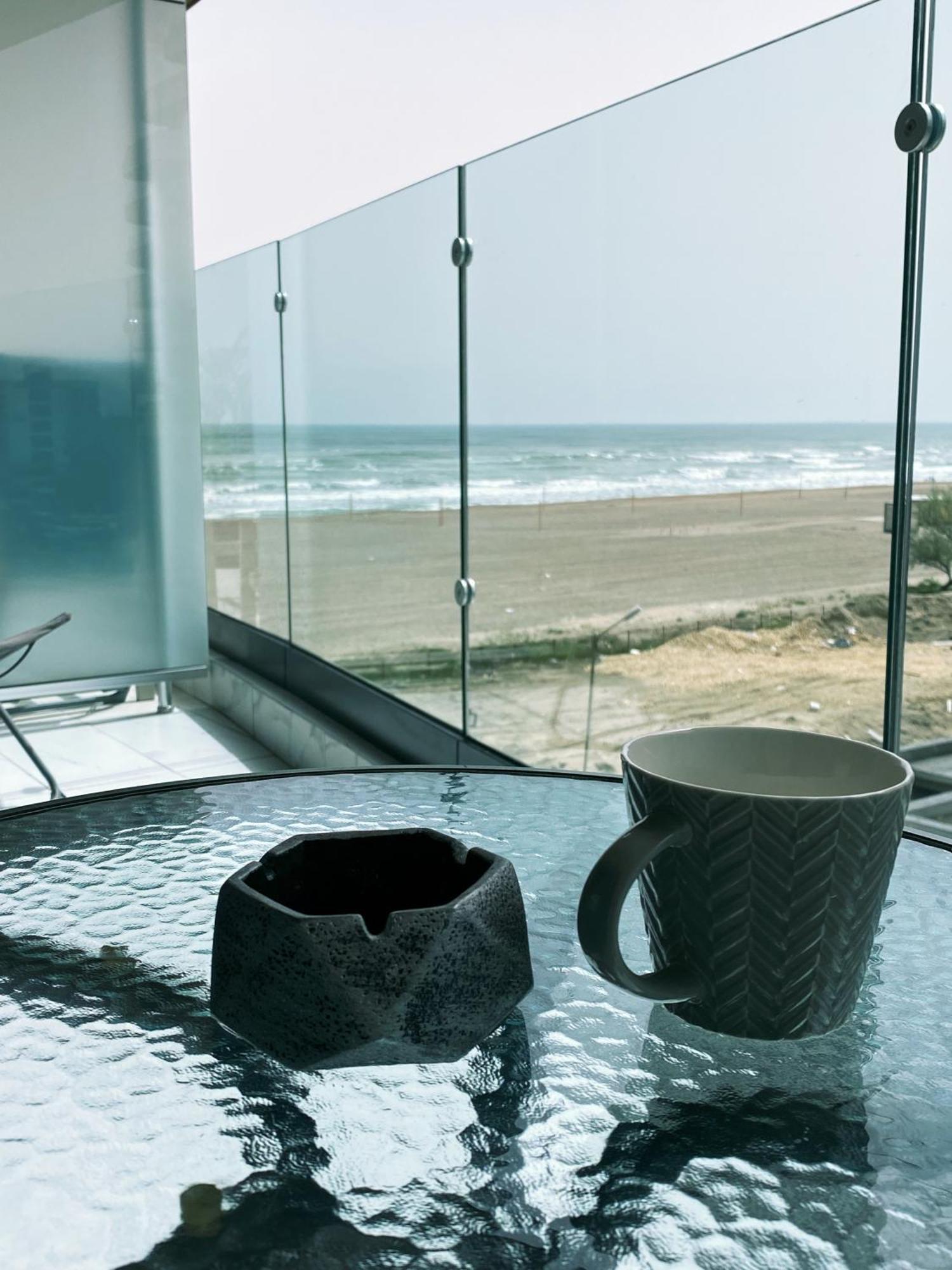 Vista Del Mar Lejlighed Mamaia Eksteriør billede